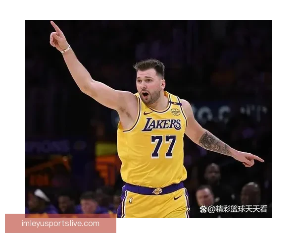 东契奇称能找回状态带领球队取胜令人欣慰 海斯每次挺身而出成球队关键